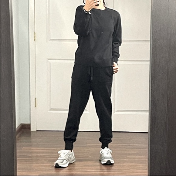 J Crew Cotton Cashmere Black Sweatshirt and Joggers Set - Picture 2 of 4